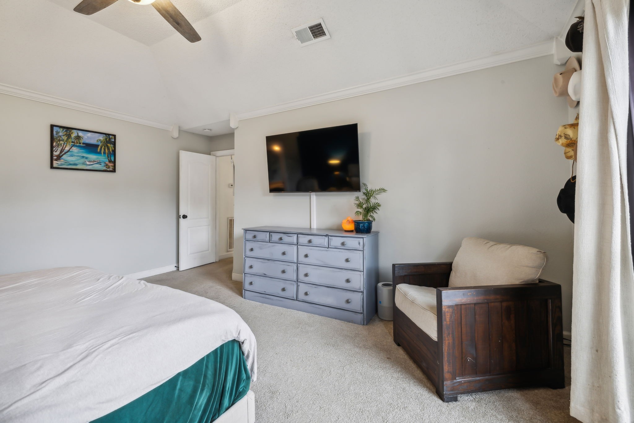 Hermitage, Tennessee 37076, United States, 3 Bedrooms Bedrooms, ,2 BathroomsBathrooms,Residential,Pending,33775