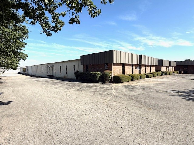 208 Bradshaw Pike Ext