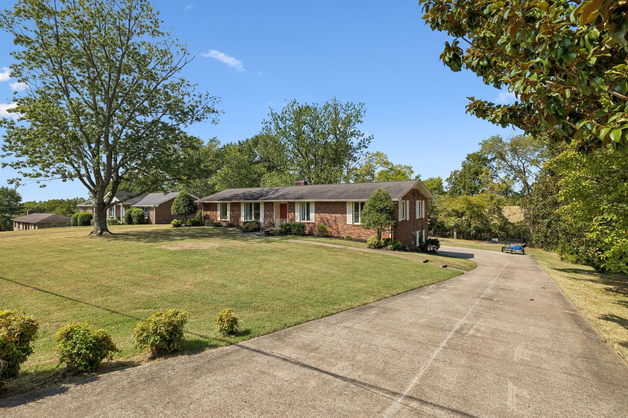 105 Stuart Dr