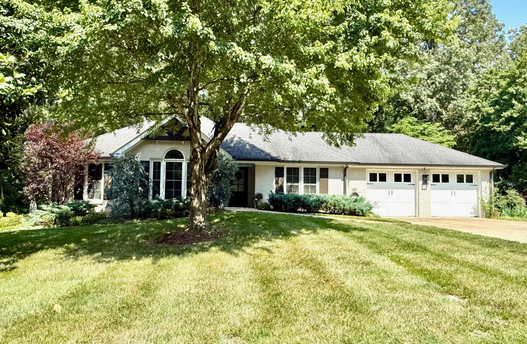 234 Longwood Ln