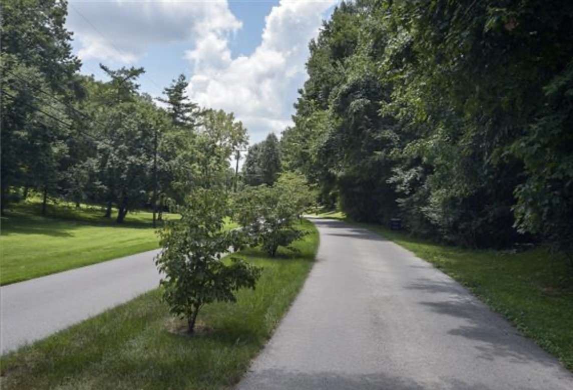 4357 Chickering Ln