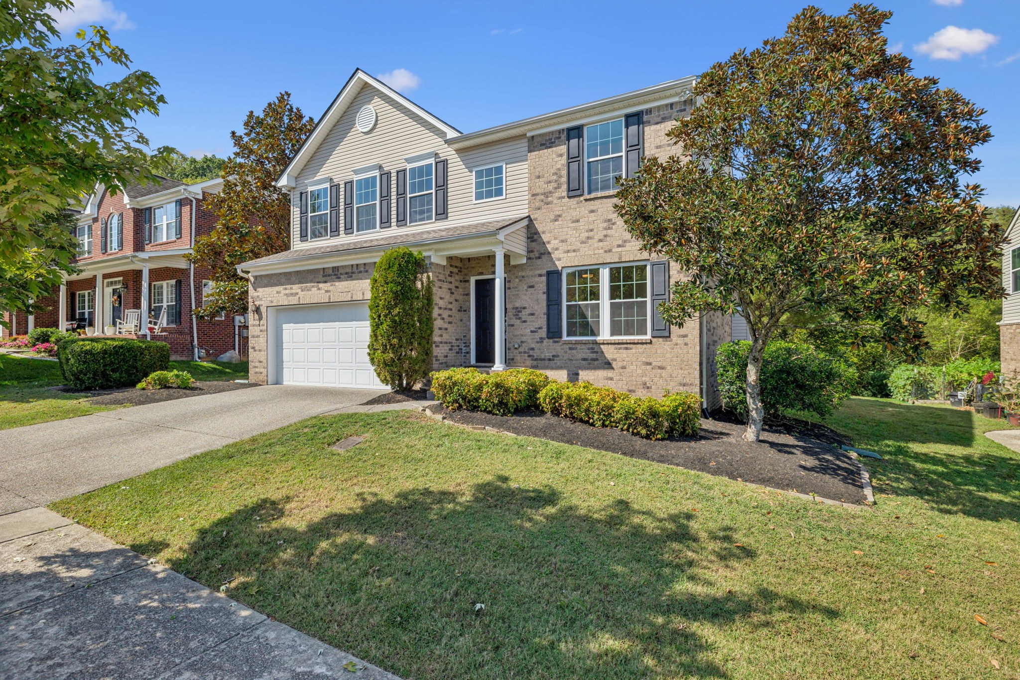 1032 Nunnery Ln