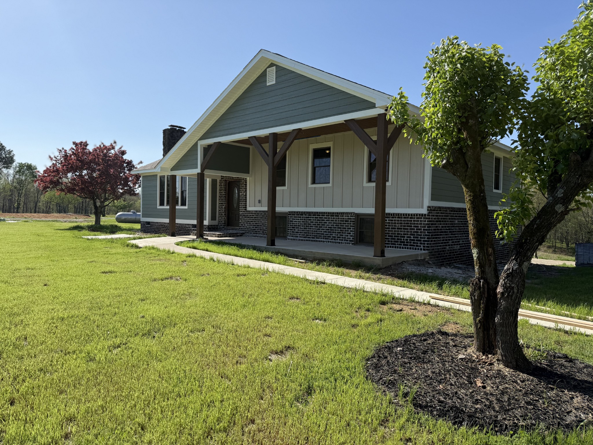 1596 Railroad Bed Rd