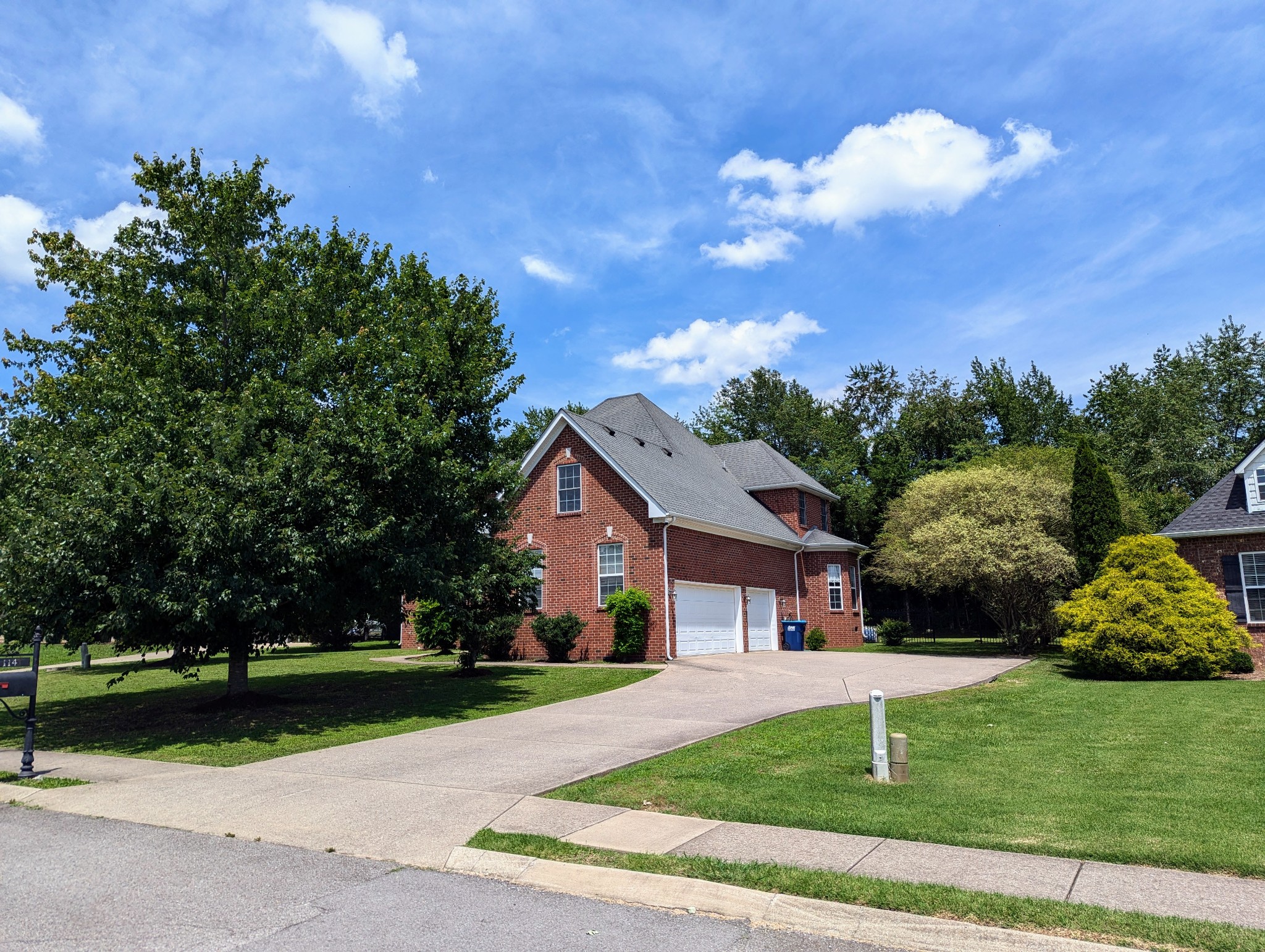 114 Tambark Cir