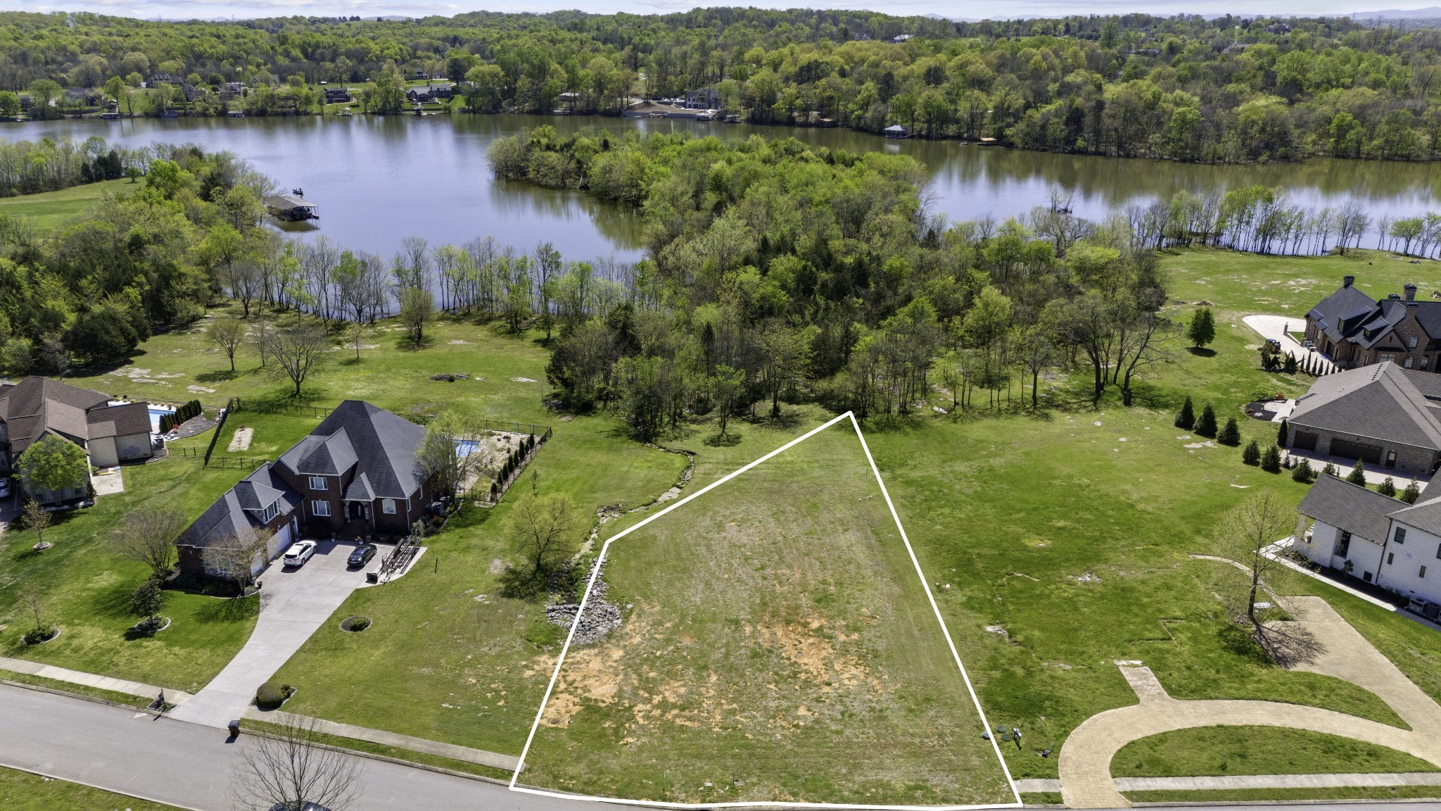 304 Stonebrook Pt