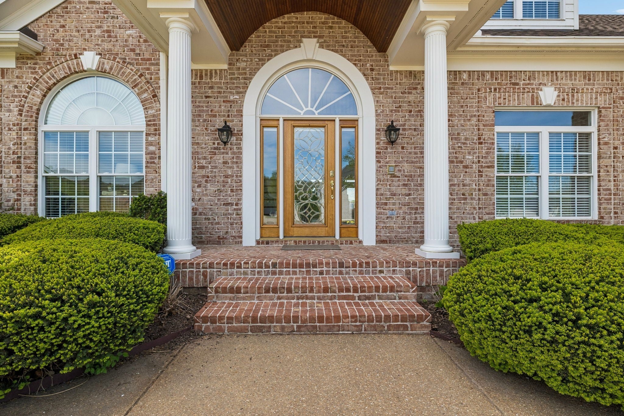 236 Gardenridge Dr