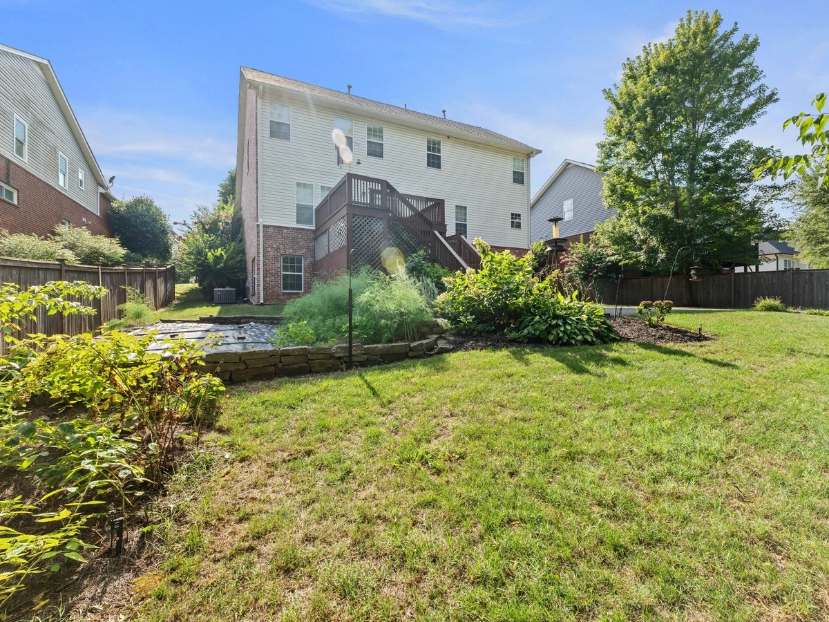 1528 Bunbury Dr