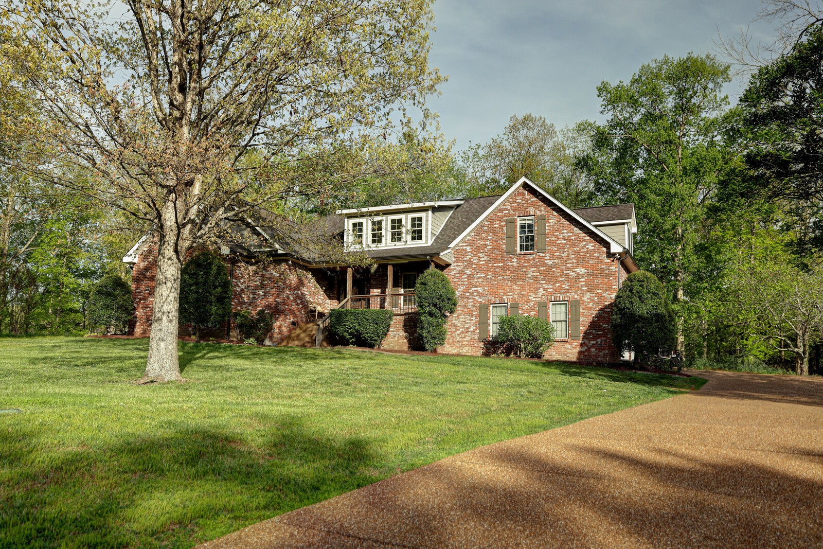 1038 Willow Trl
