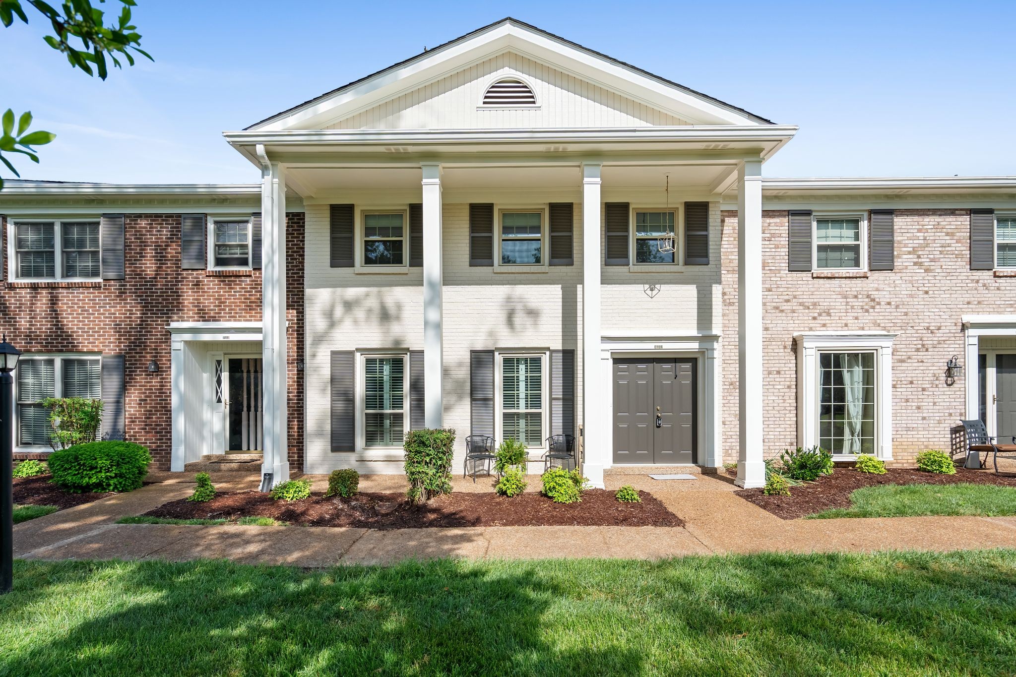 1002 E Northfield Blvd E104