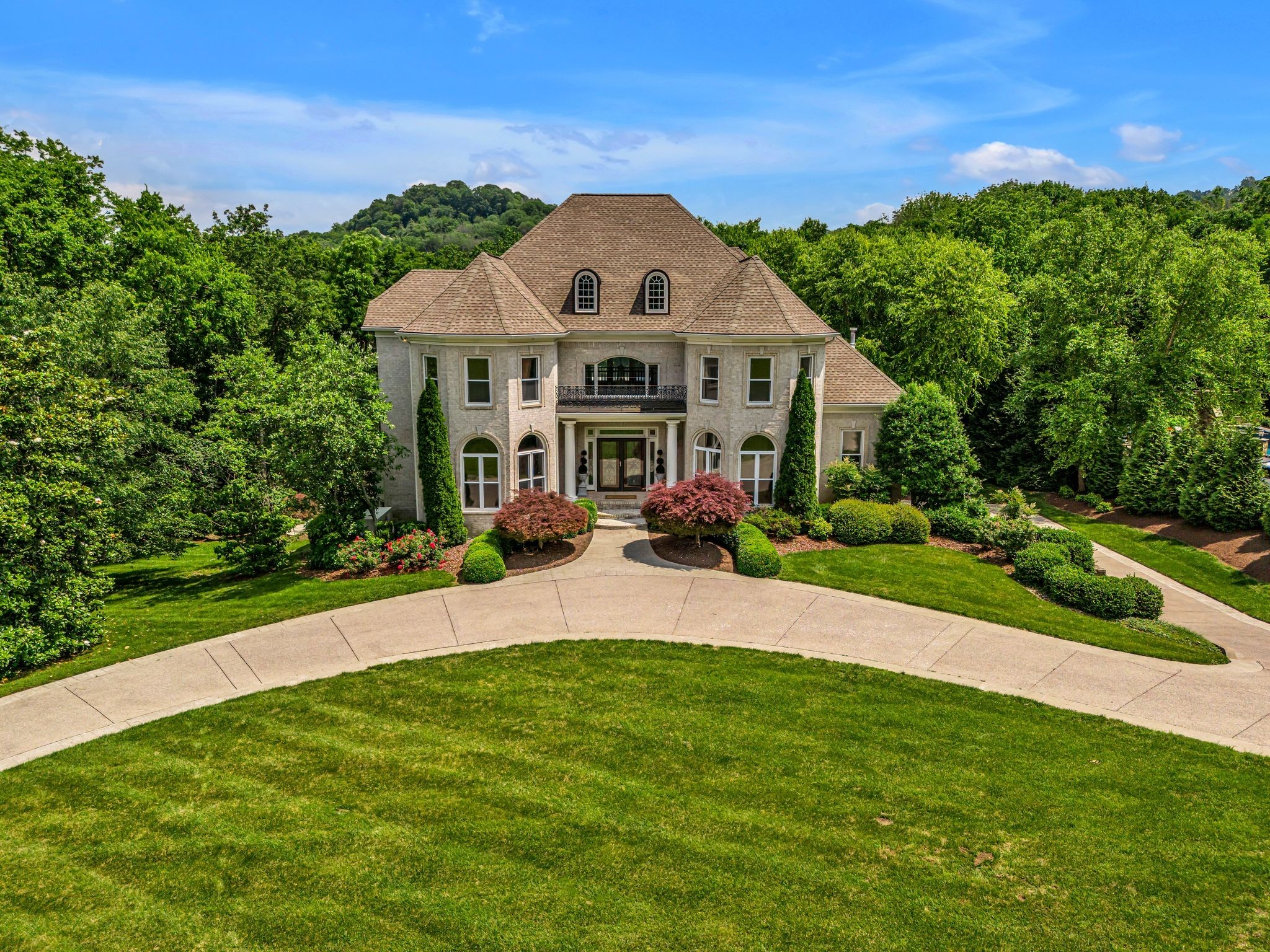824 Princeton Hills Dr