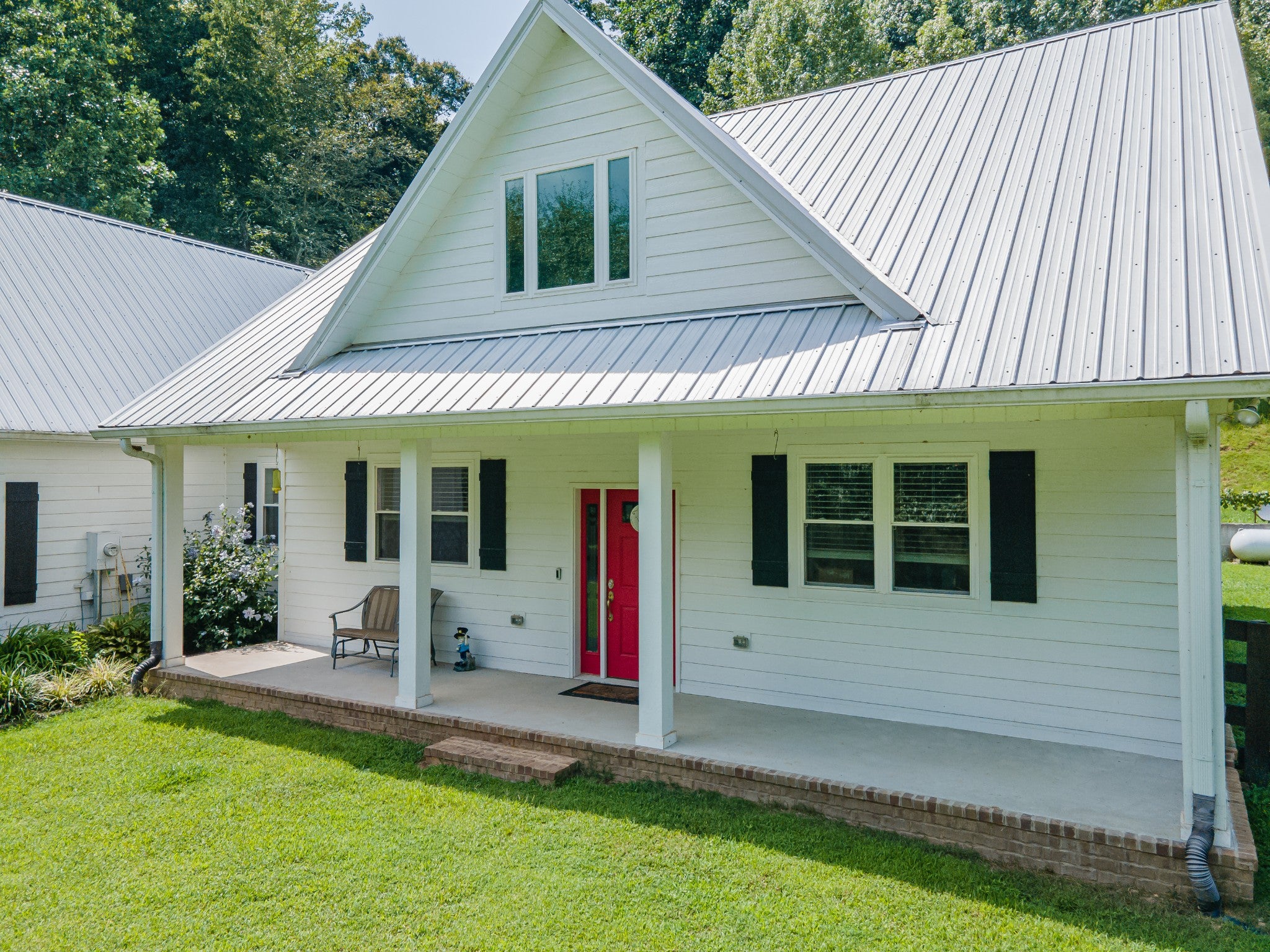 1049 Williams Hollow Rd