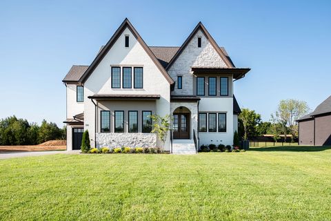 106 Autumn Breeze Dr Mount Juliet TN 37122