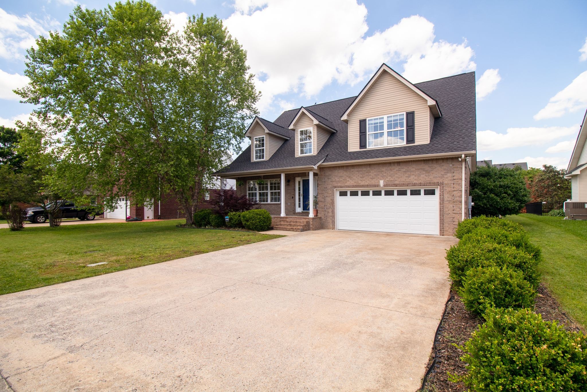 1334 Davy Crockett Dr