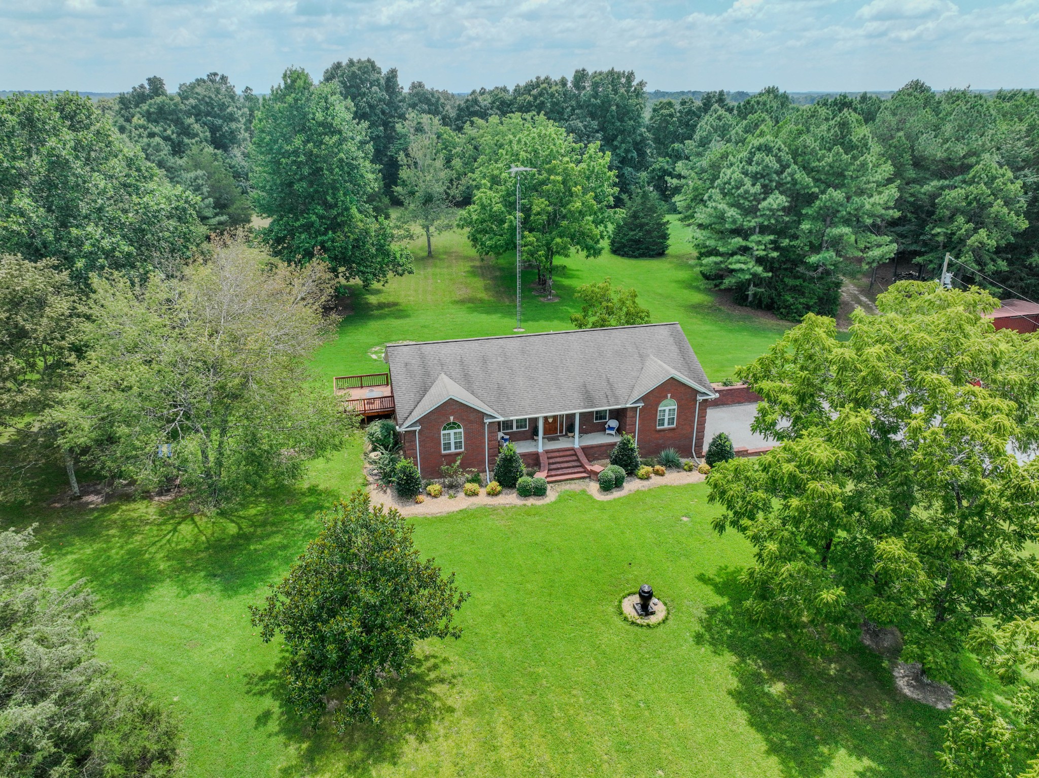 2545 Fall River Rd