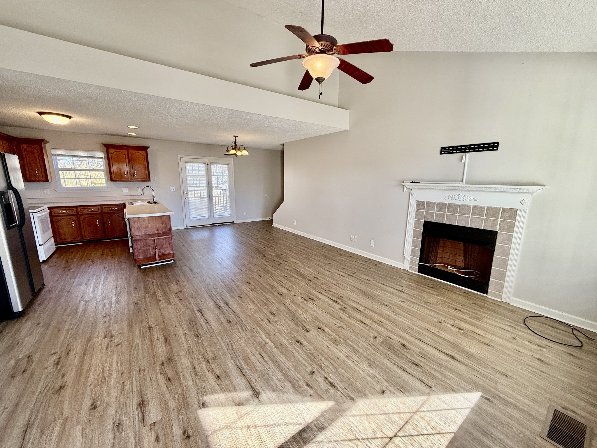 4077 Challis Dr