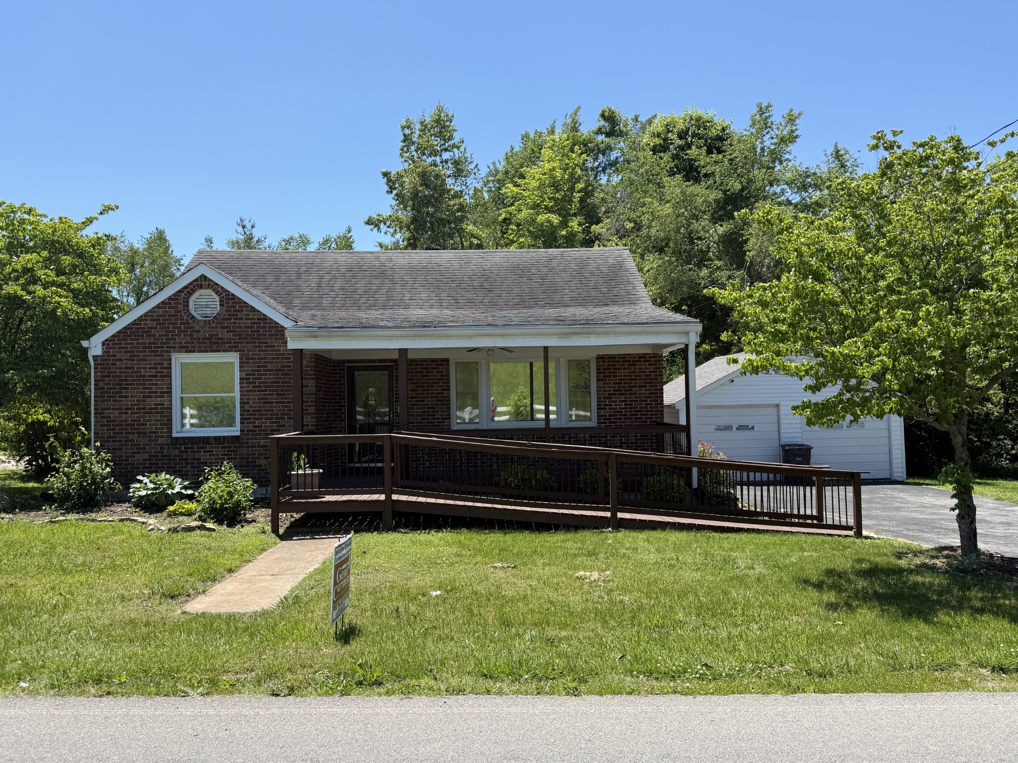 583 Brattontown Cir