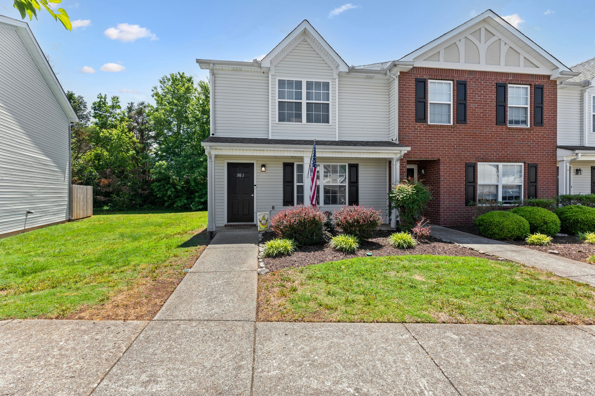 381 Shoshone Pl