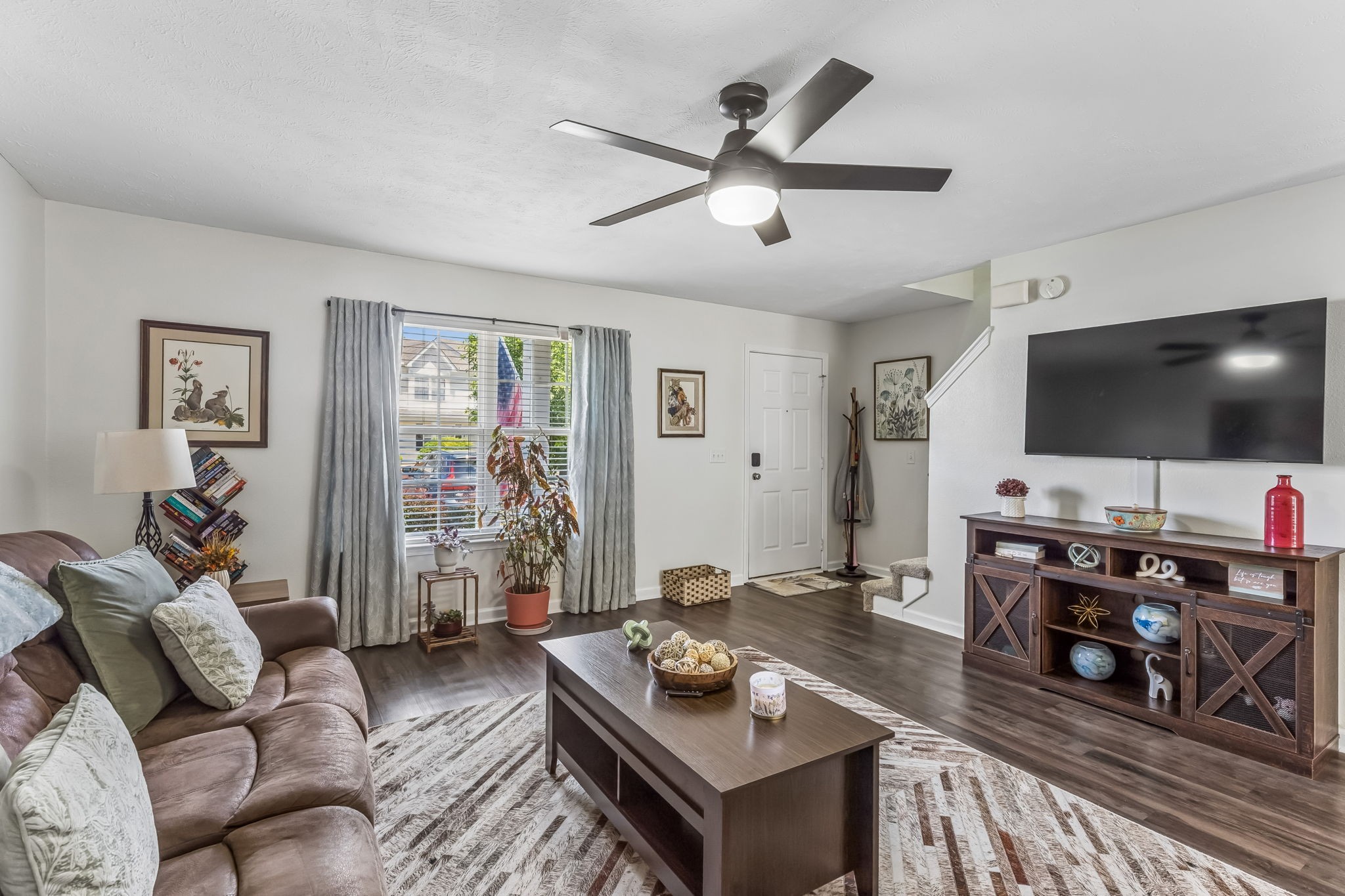 381 Shoshone Pl
