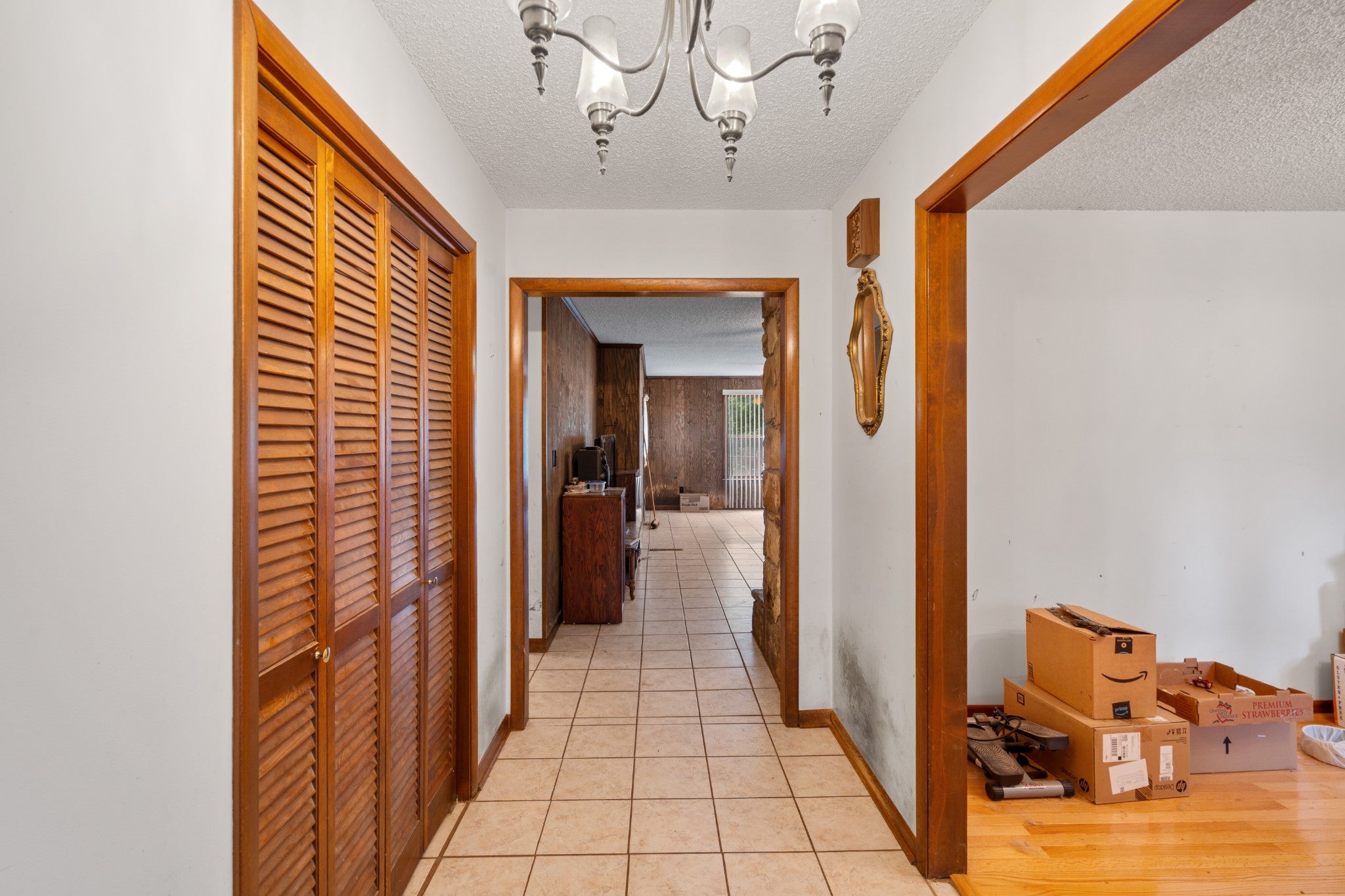 9044 Coles Ferry Pike