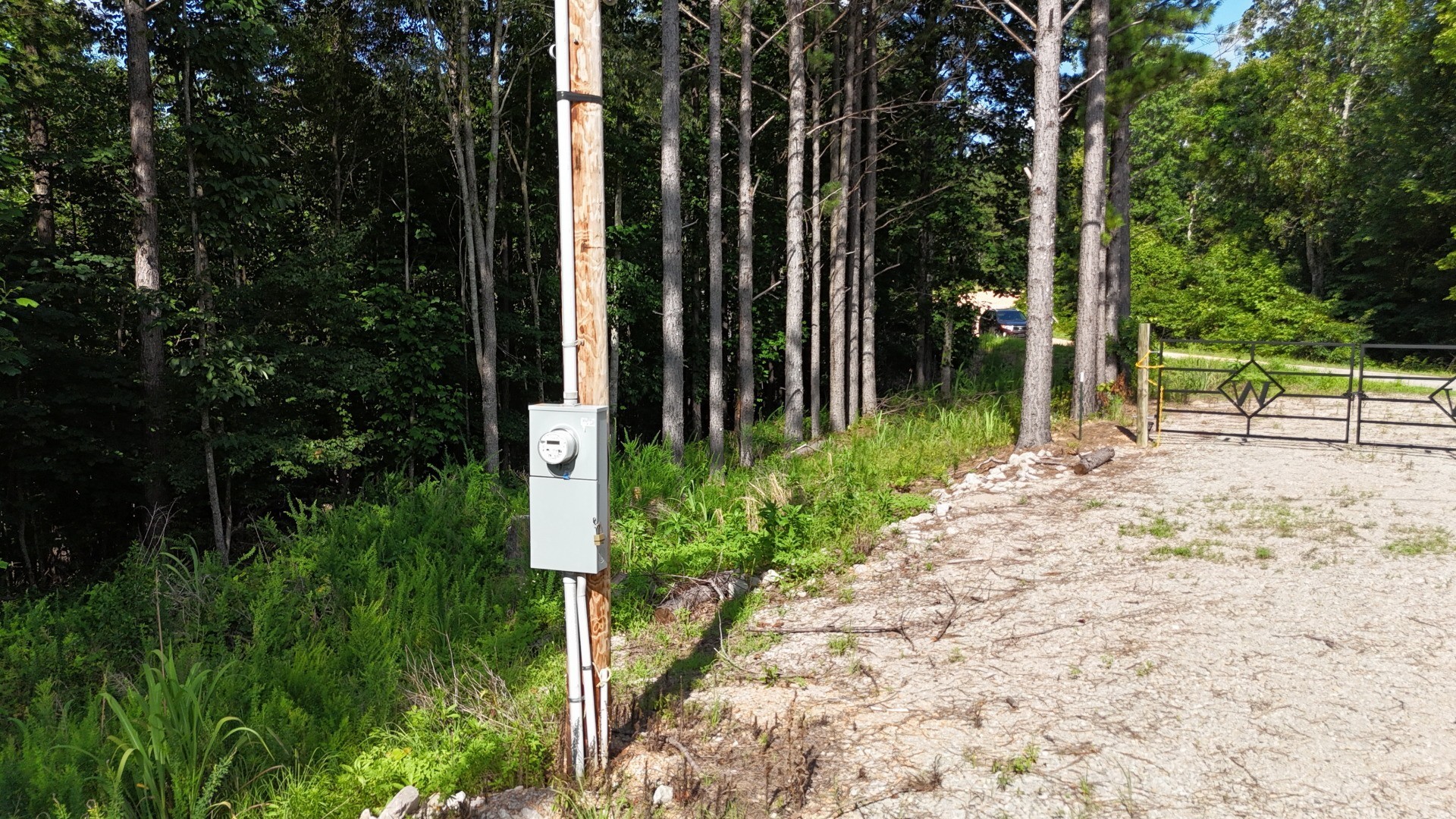 5681 Old Hohenwald Rd