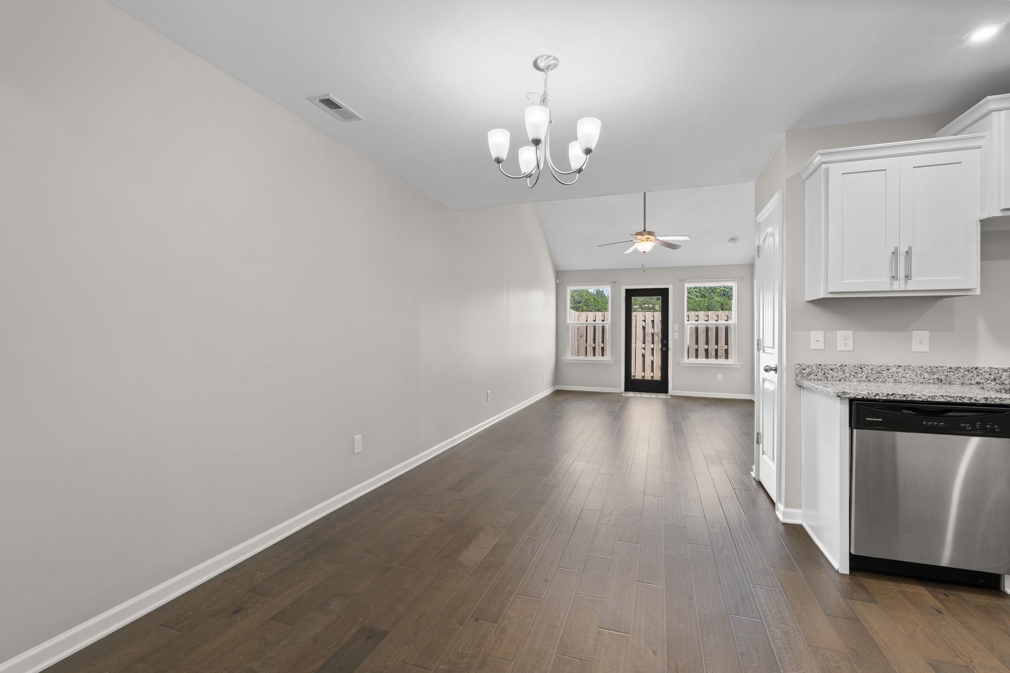 5538 Hamilton Cir