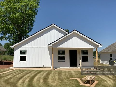 440 Laramie Dr Springfield TN 37172