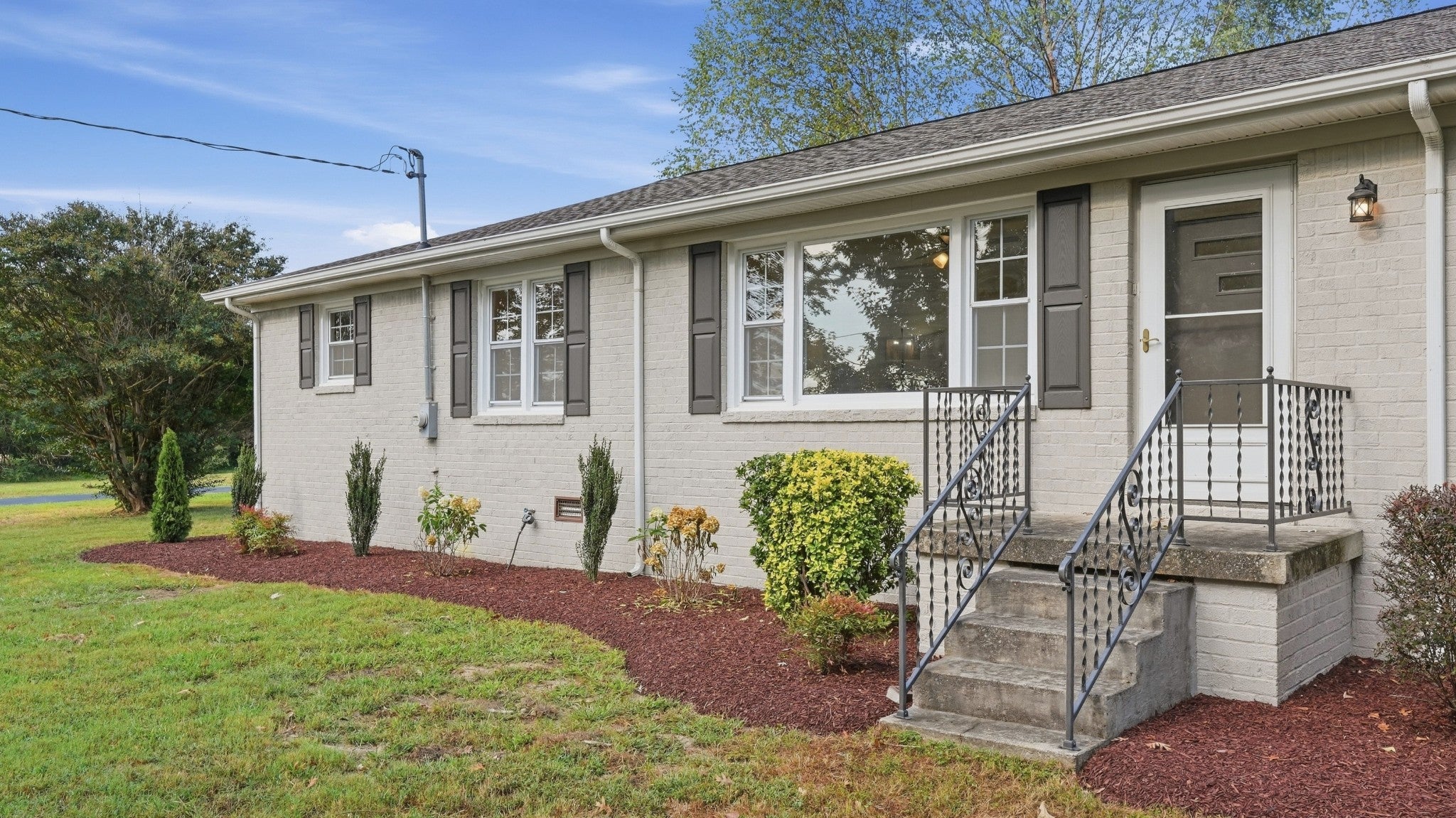 342 Oakwood Ln