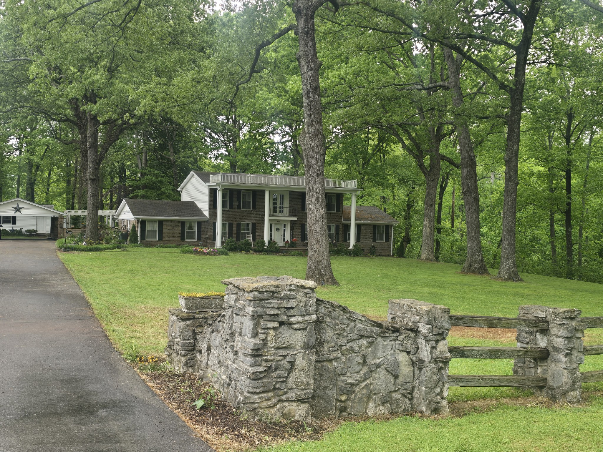 1311 Academy Rd
