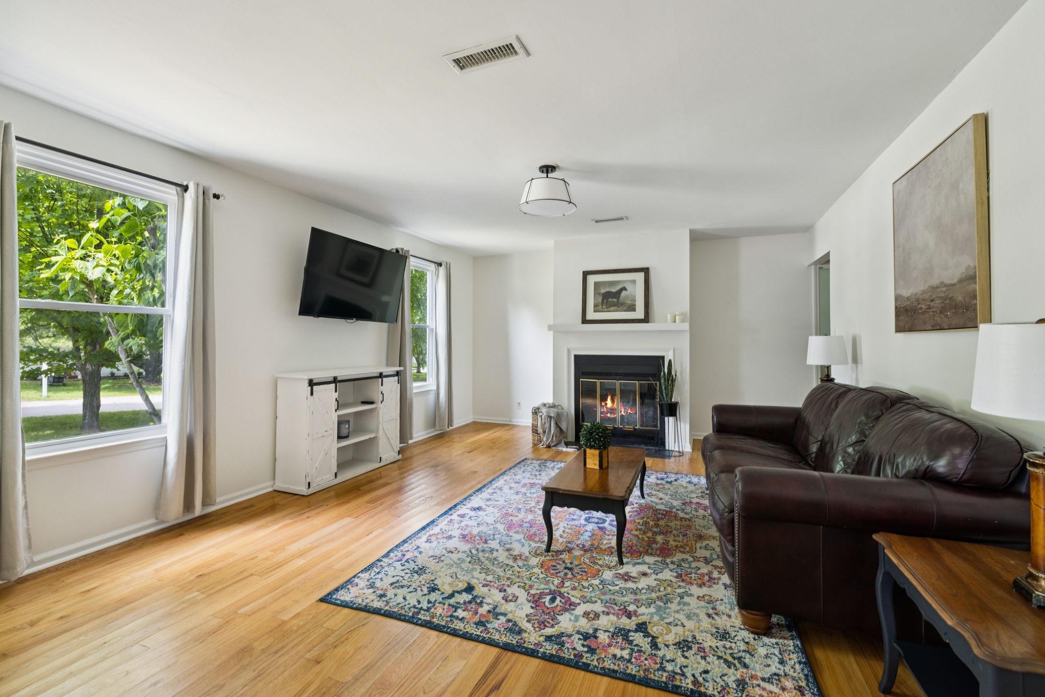 1305 Mallard Dr