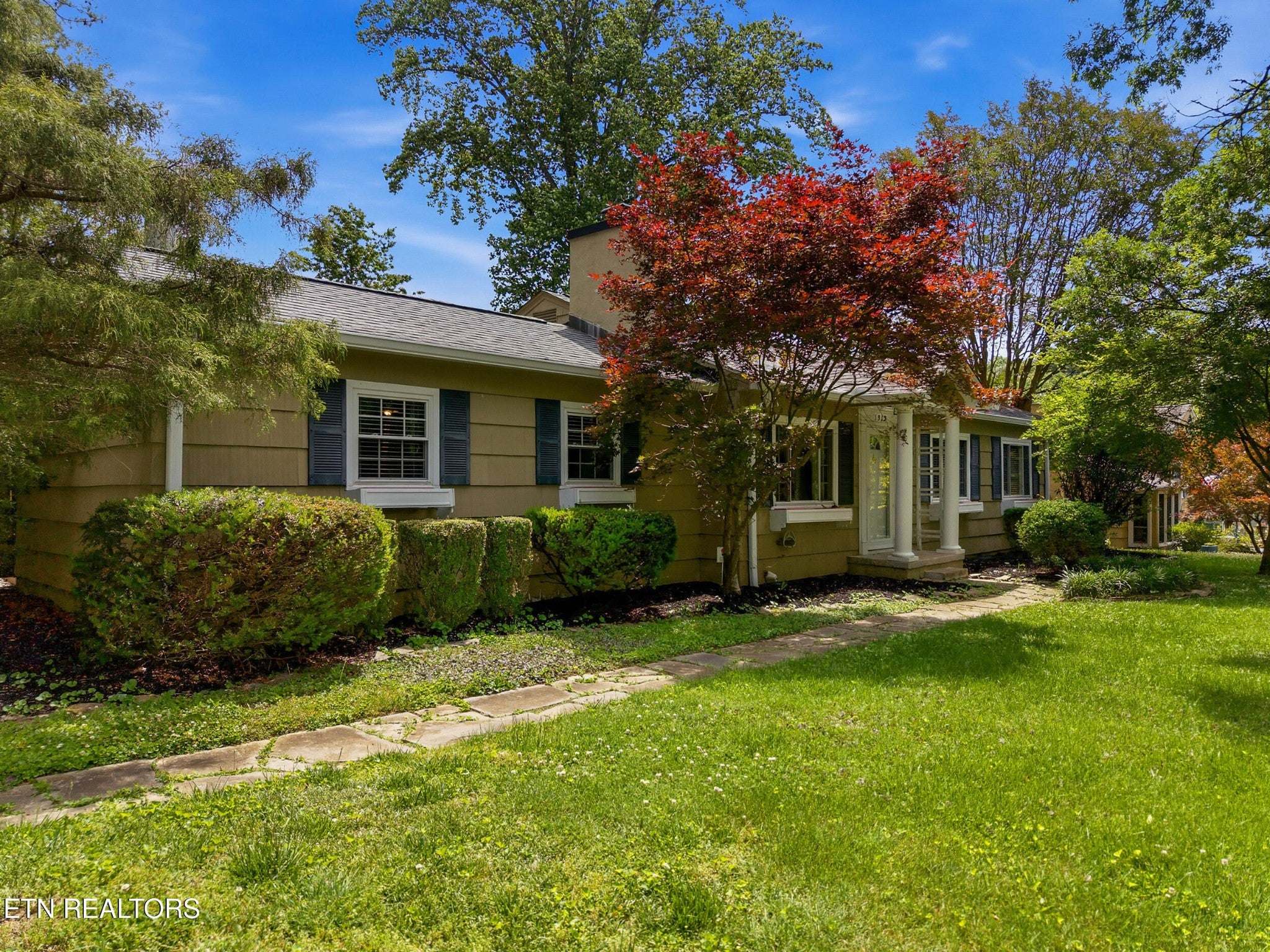 1312 Bradford Lane
