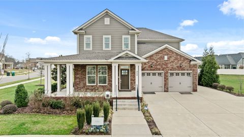 312 Whispering Pines Ln Hendersonville TN 37075
