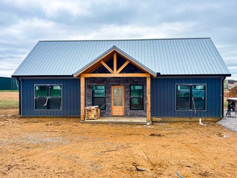 142 Edgewood Dr Hohenwald TN 38462