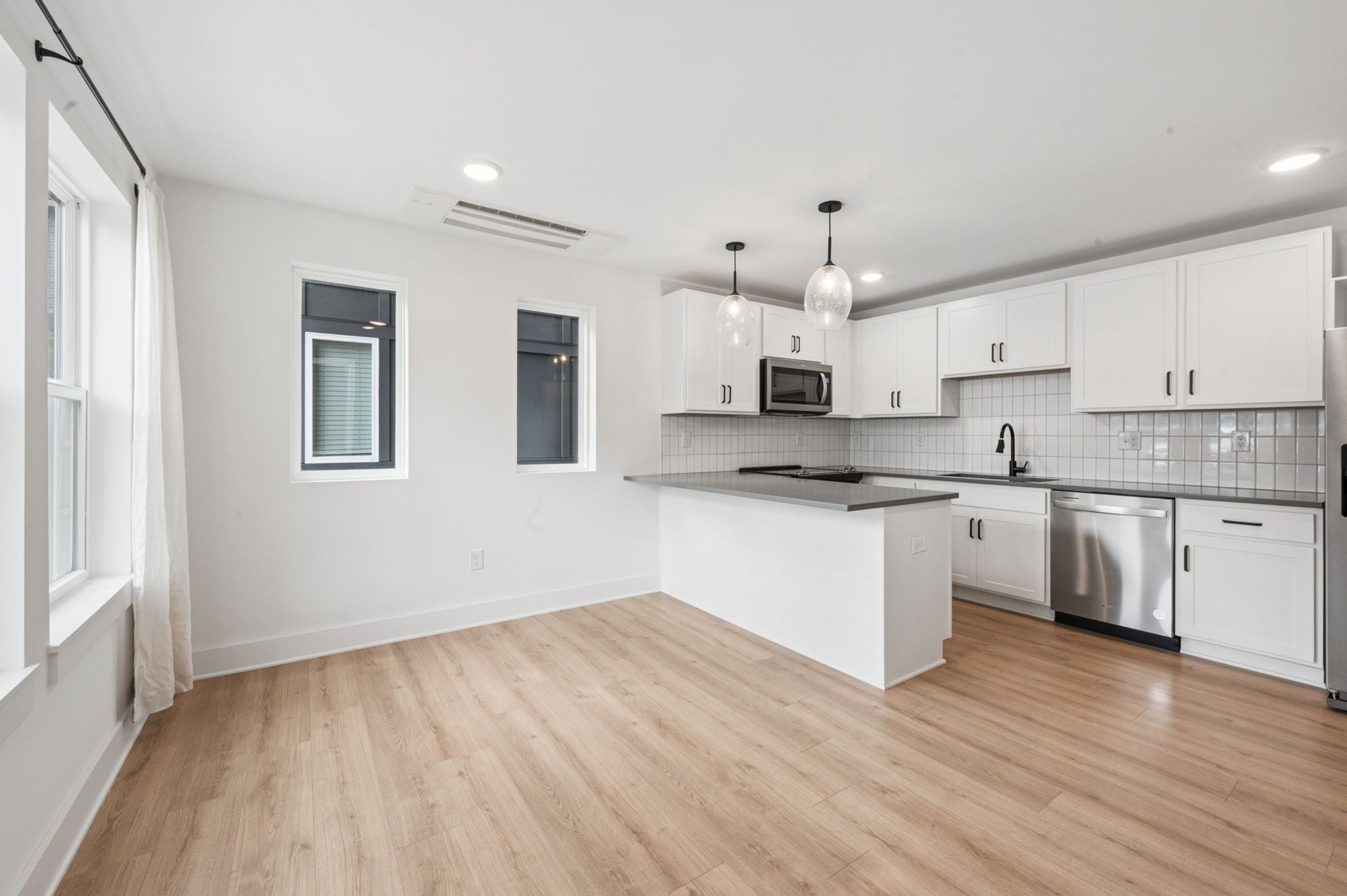 1-bed listing at 102 Duke St 24, Nashville