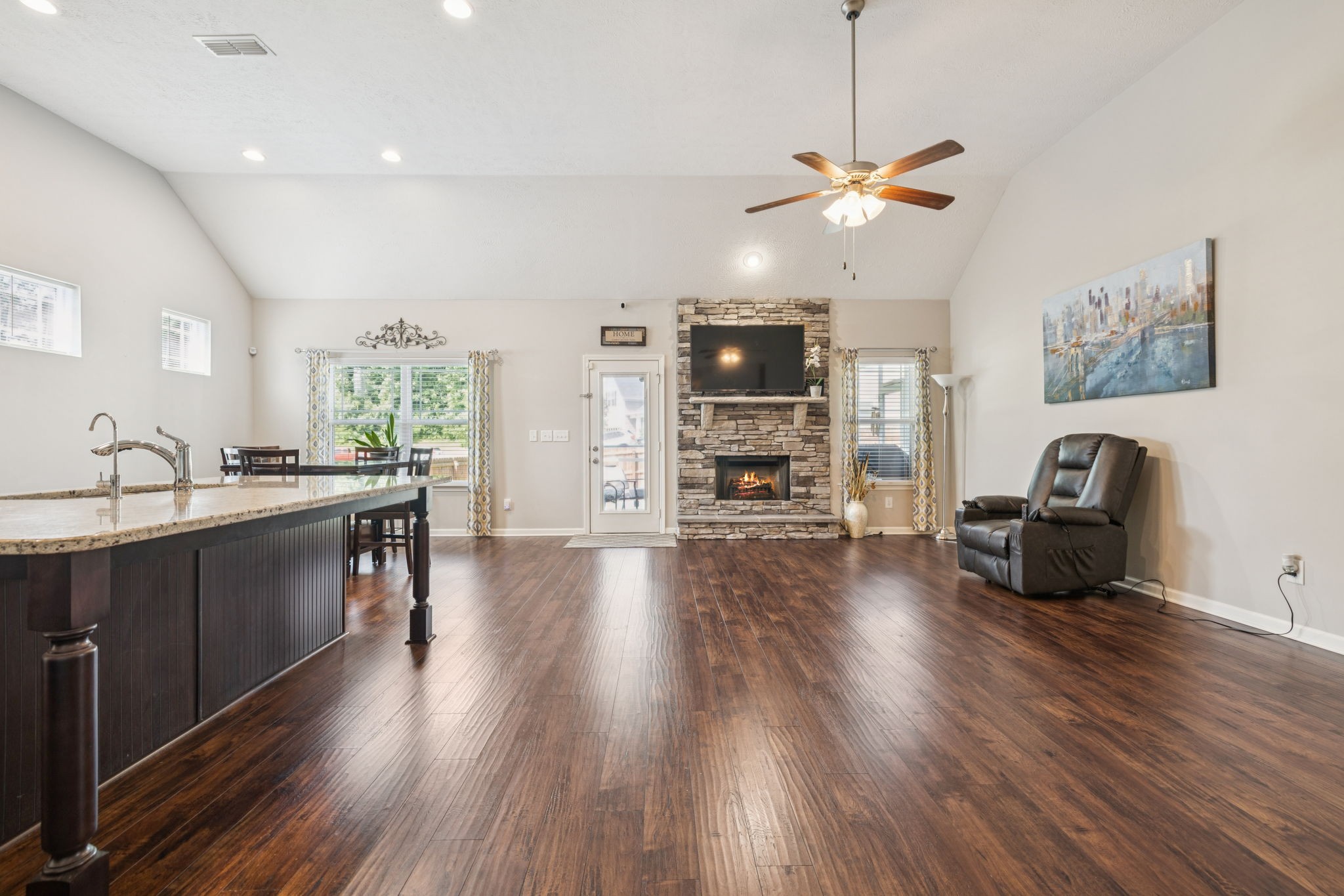 1092 Lady Nashville Dr