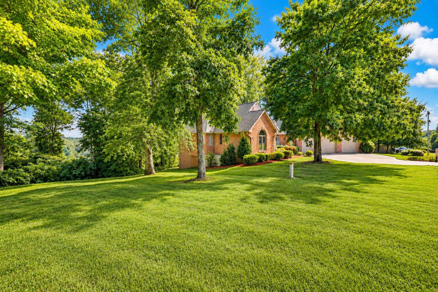 241 Sequoyah Trl
