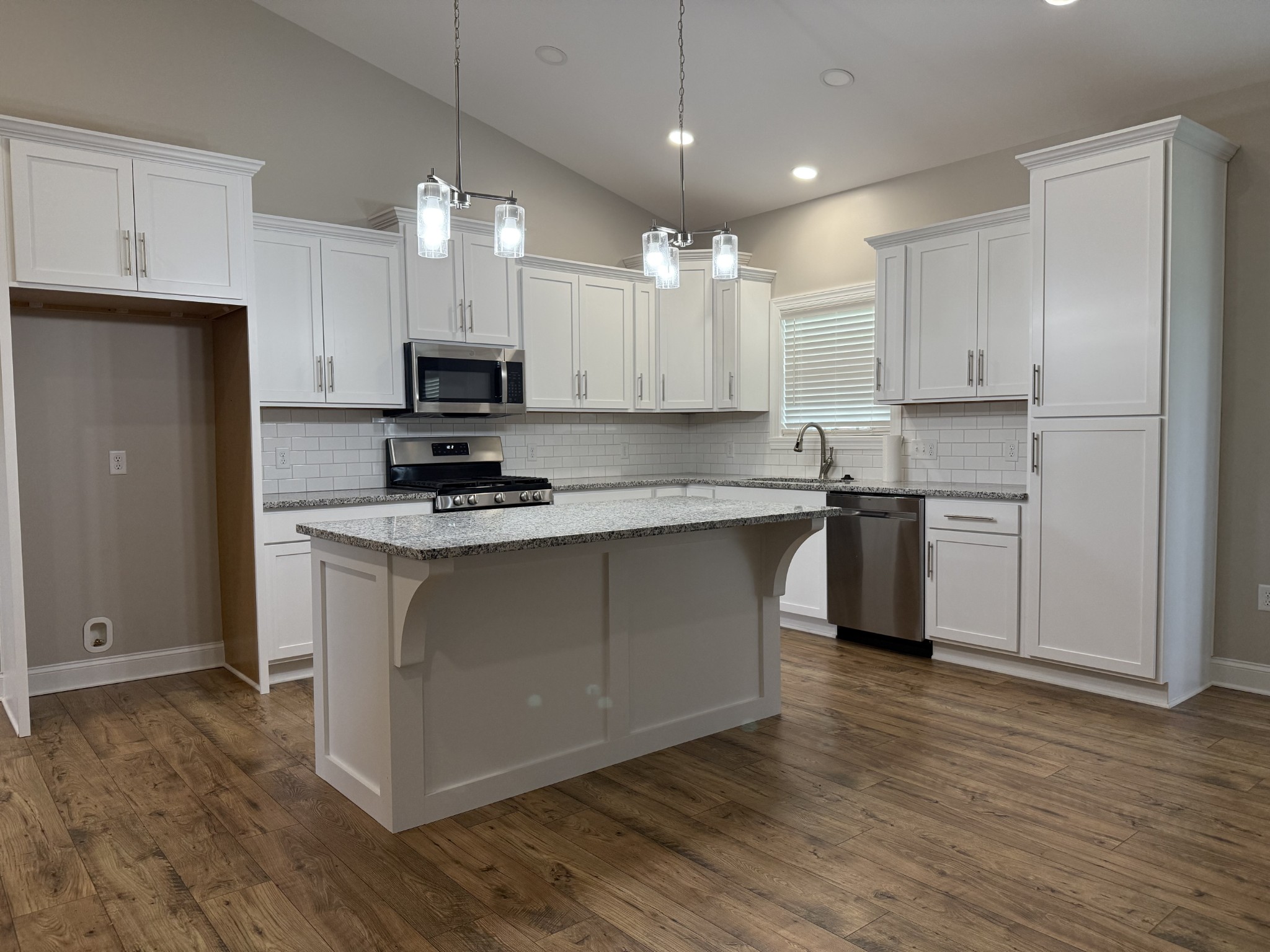 2895 Autumn Woods Trl