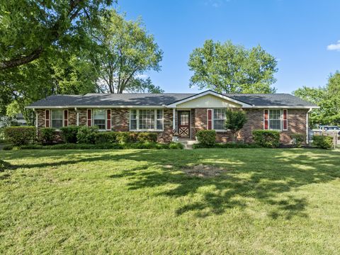 104 Southburn Dr Hendersonville TN 37075