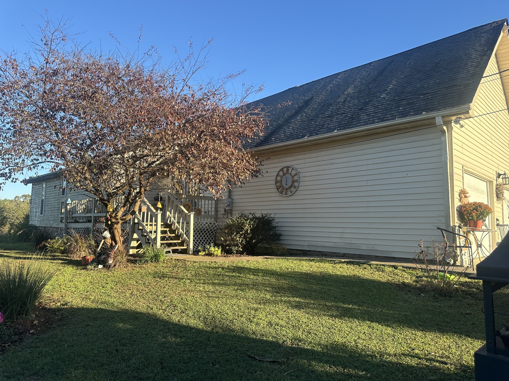 1551 Old Highway 79