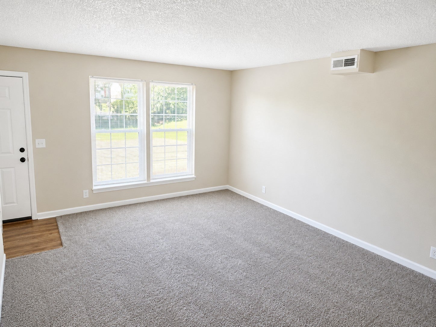 280 Donna Dr A