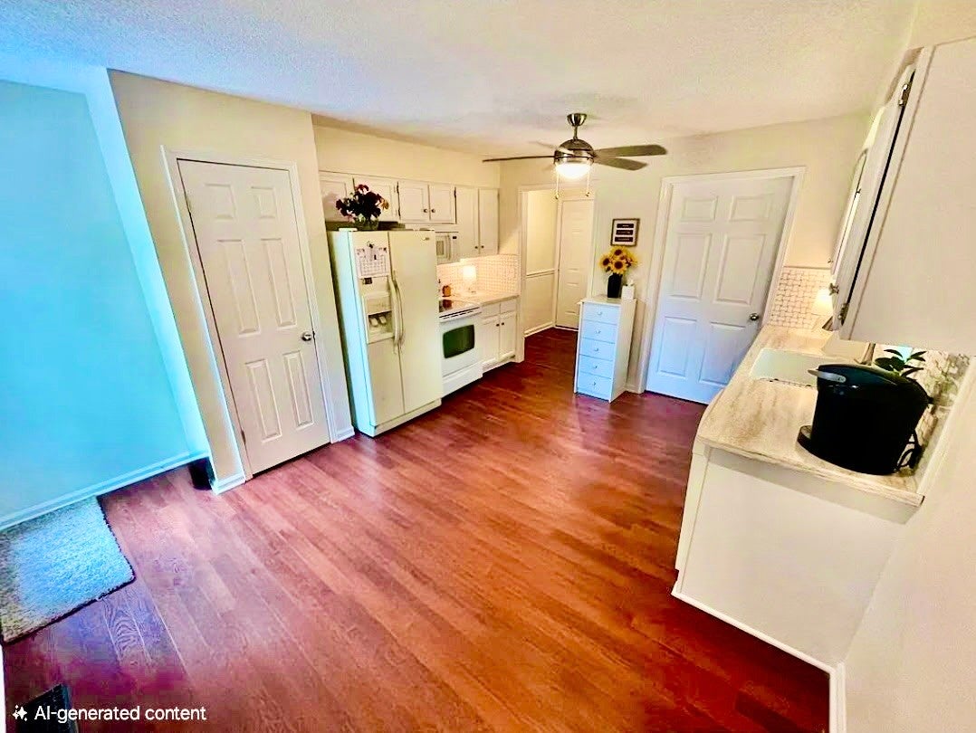 208 Greenwood Dr