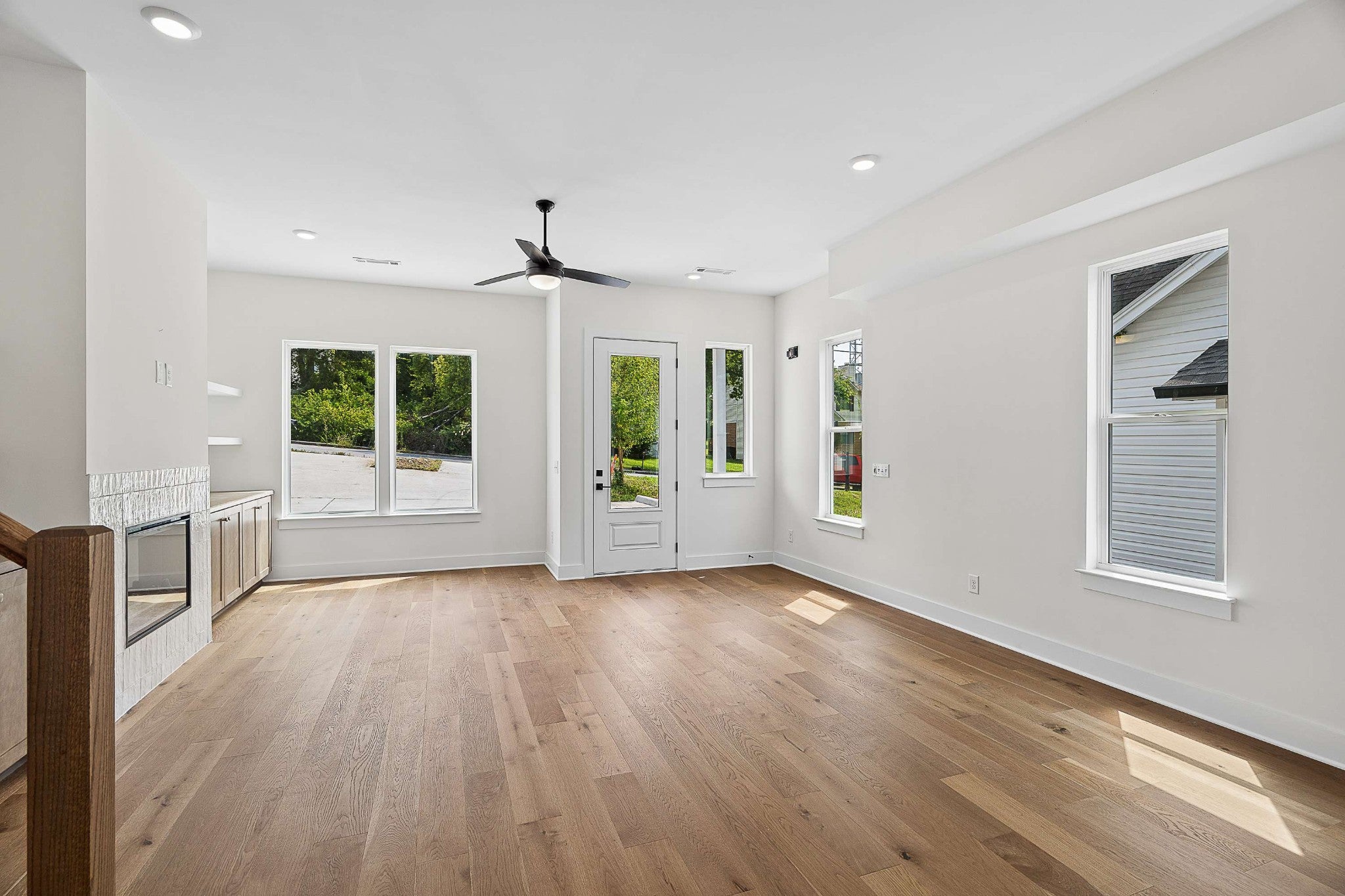 1117A 38th Ave N