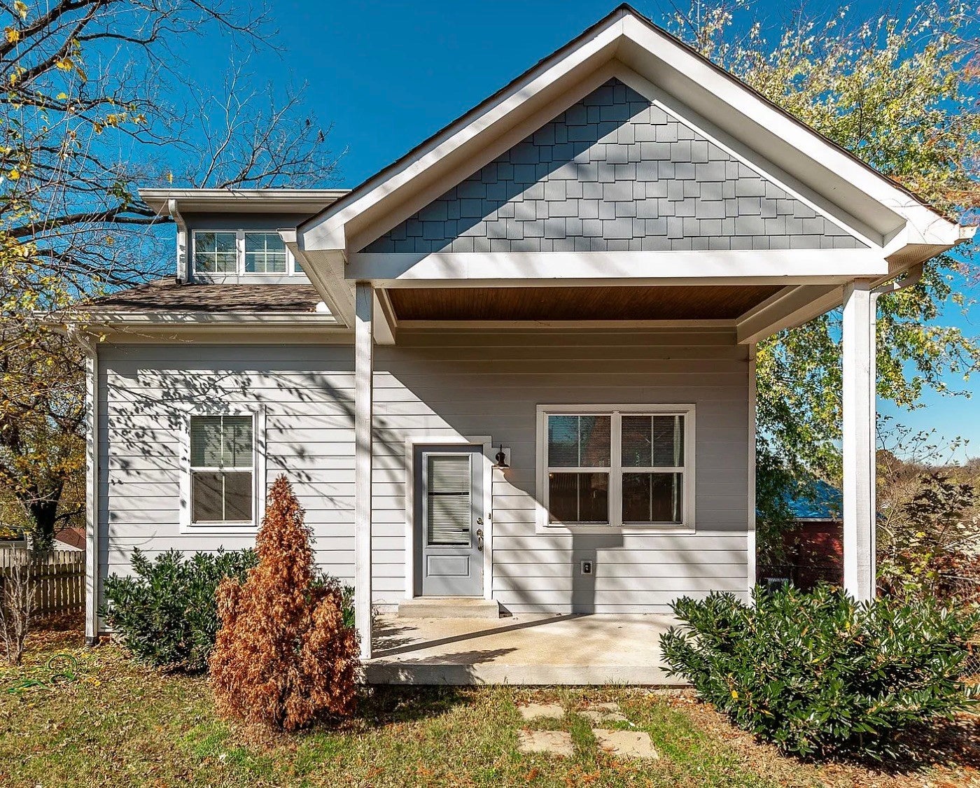 4-bed condo at 2405b Brasher Ave, Nashville, sold July 16, 2026