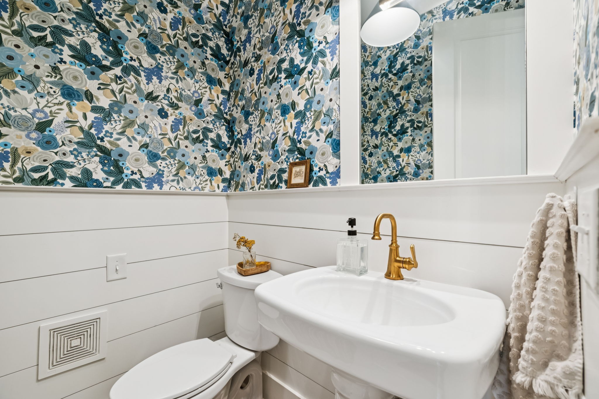 500 Pearre Springs Way