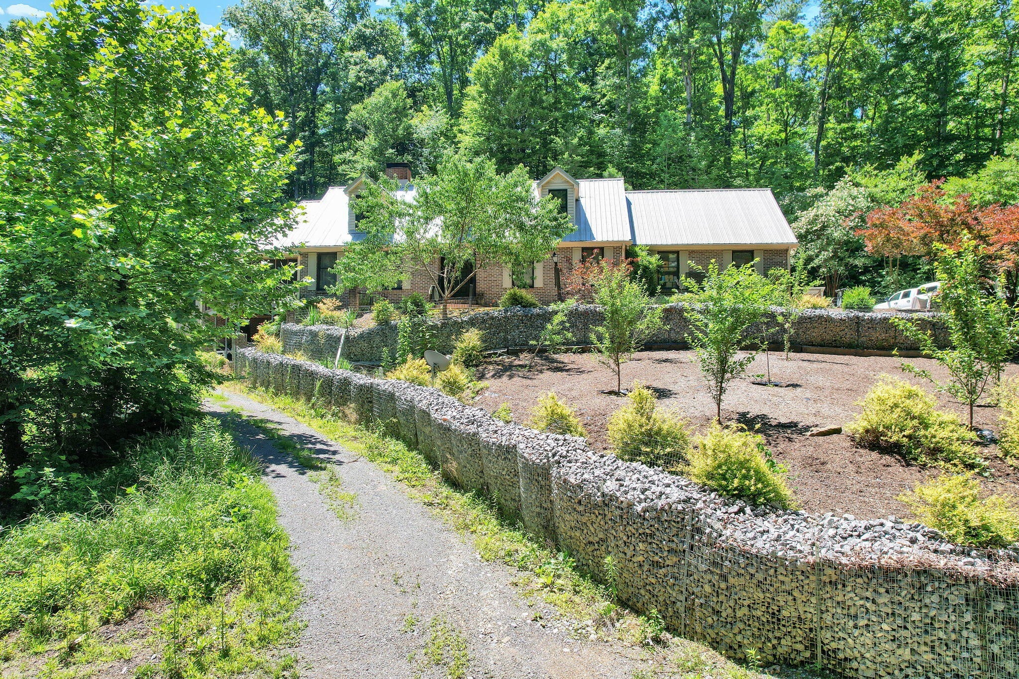 220 Brian Road NW