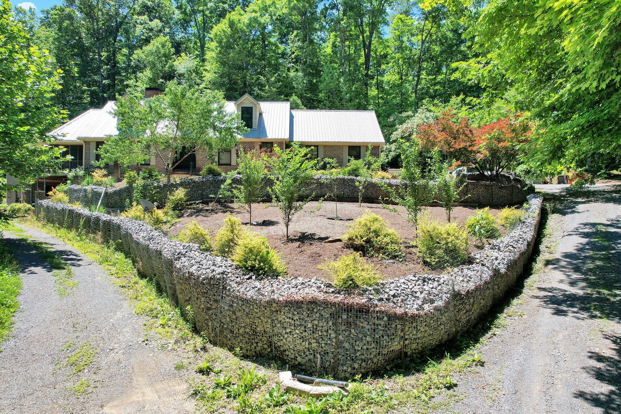 220 Brian Road NW