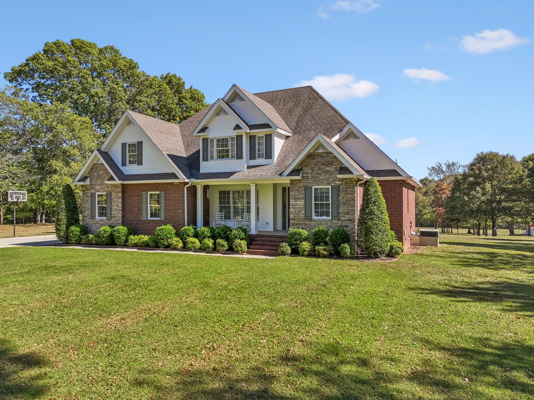 463 N Denny Rd