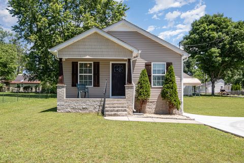 614 Maple St Manchester TN 37355