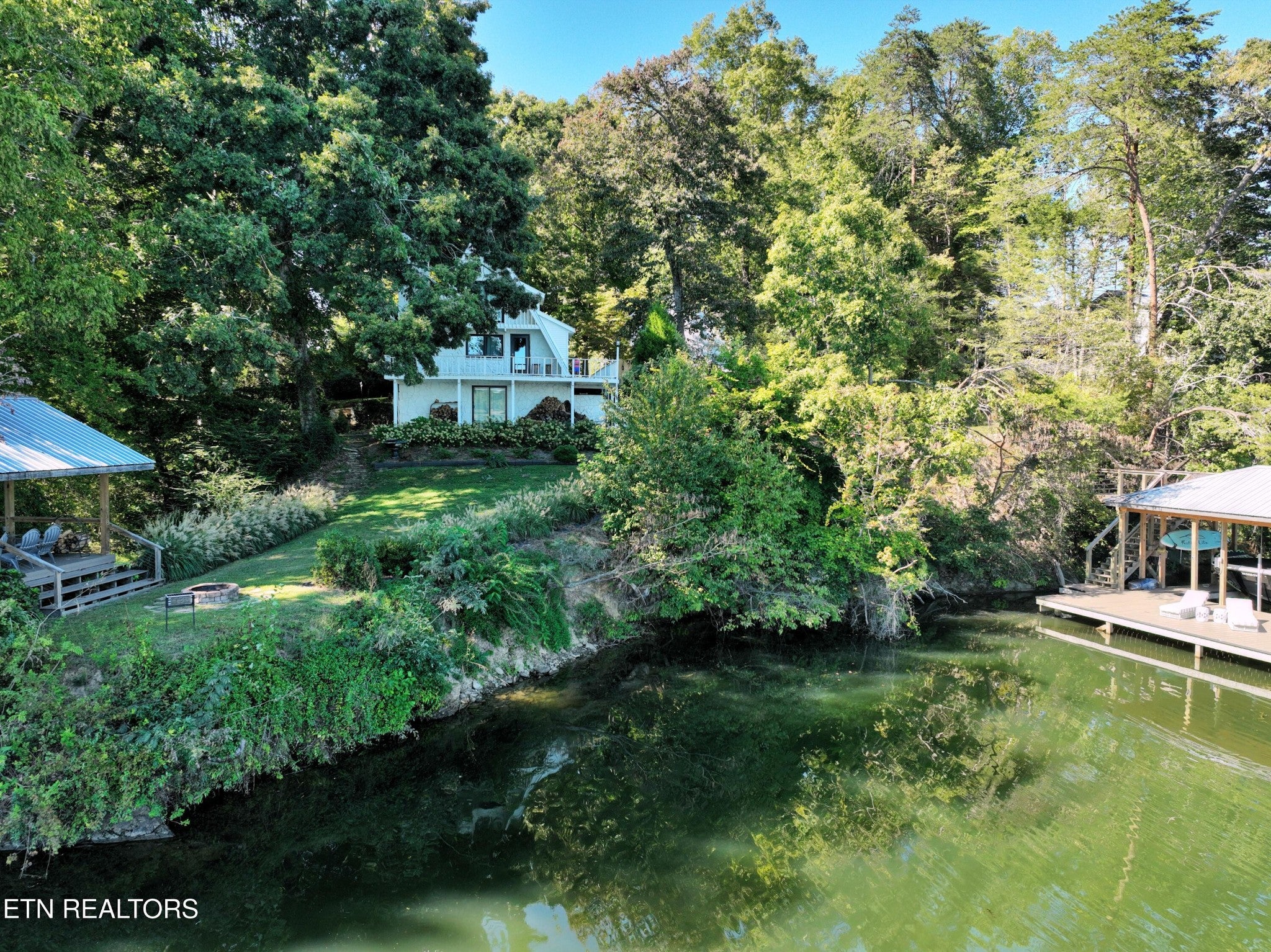 211 Dabbs Drive