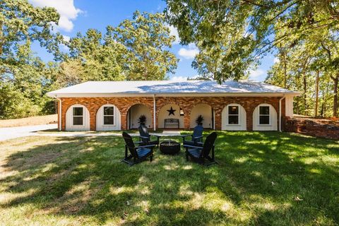 268 Tara Ln Camden TN 38320