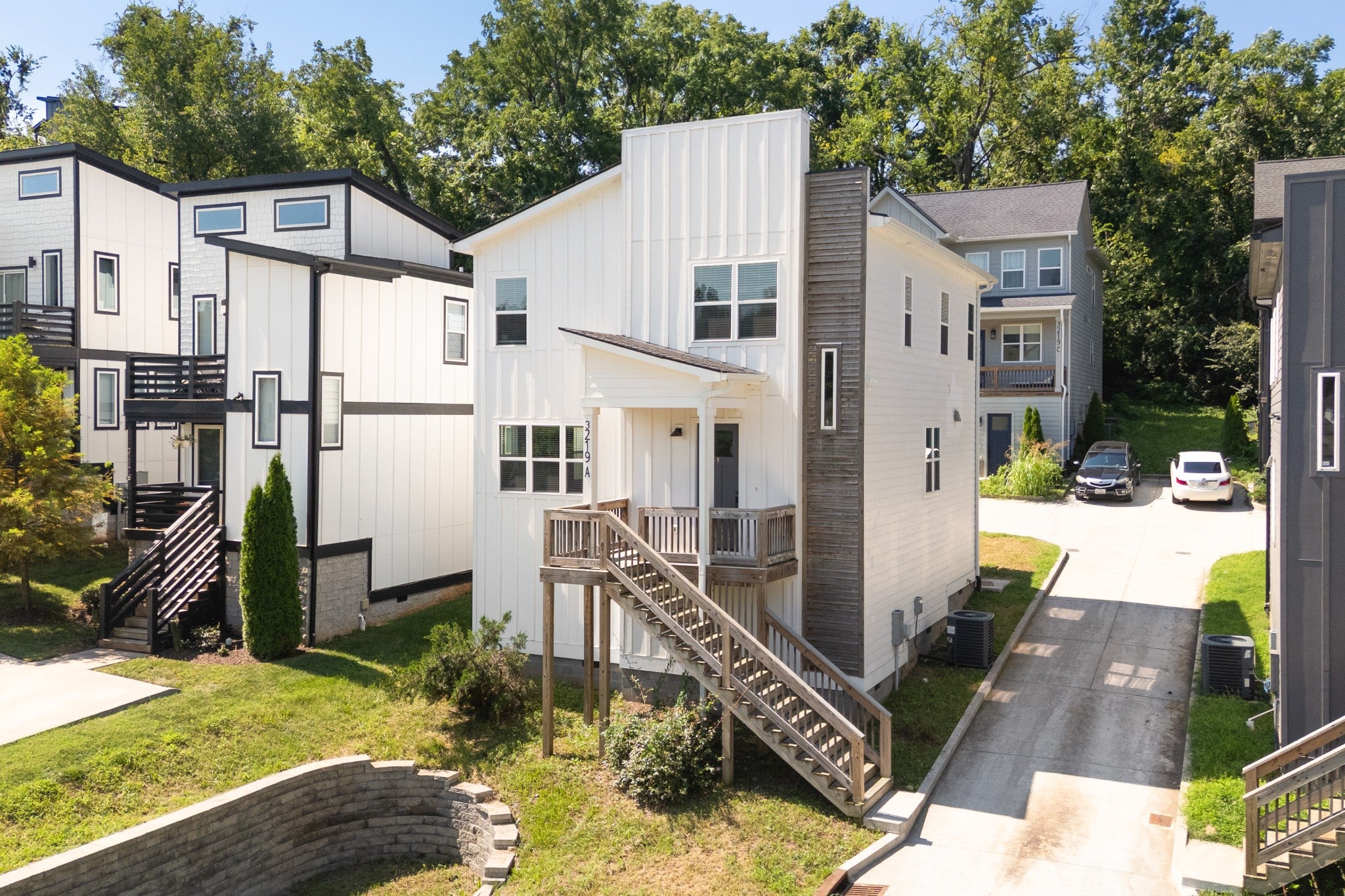 3219A Curtis St